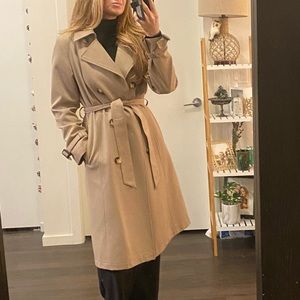 Jones New York Double Breasted Tan Trench Coat Size 4